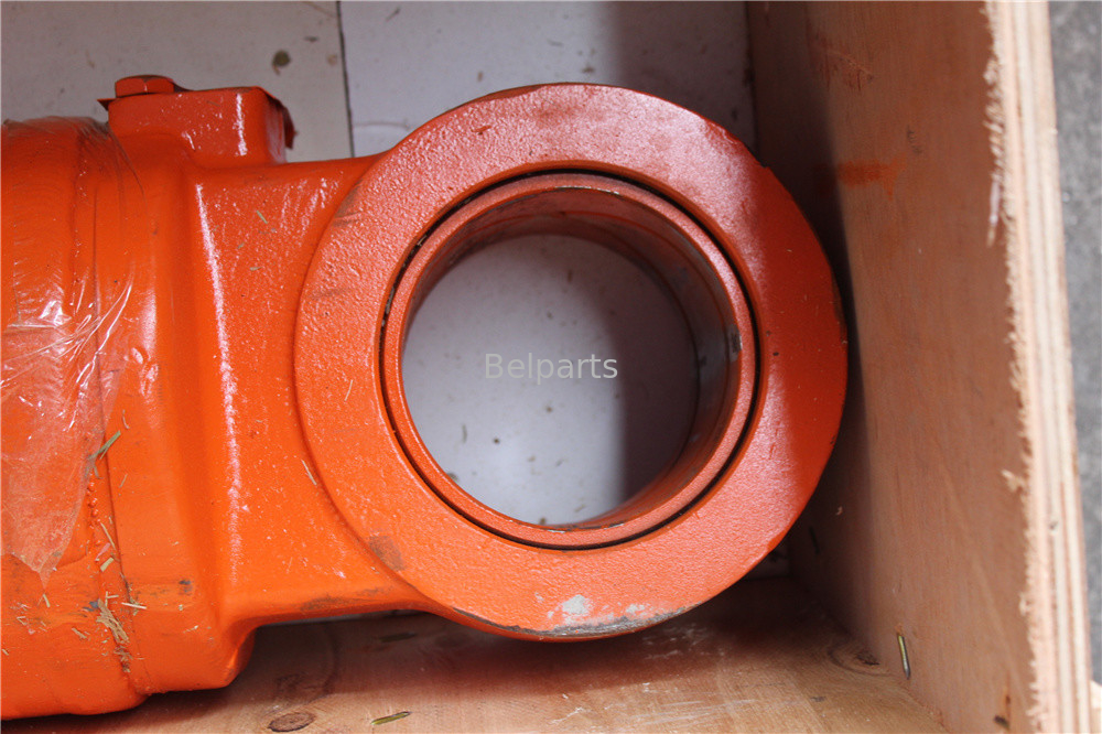 Εκσκαφέας Υδραυλικός κύλινδρος Assy ZX470 Κύλινδρος μπουμπόου Κύλινδρο βραχίονα Κύλινδρο κουβάς Κύλινδρο Assy 4698938C YA00004895