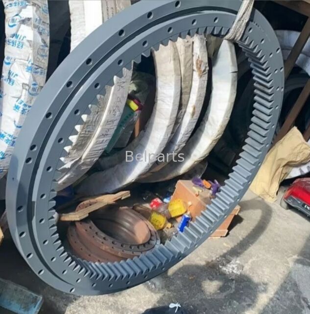 Ε135 Κουρδιστικό ρουλεμάν για ανταλλακτικά εξορυκτικού μηχανήματος New Holland Y40F00006F3 Κουρδιστικός κύκλος, δαχτυλίδι