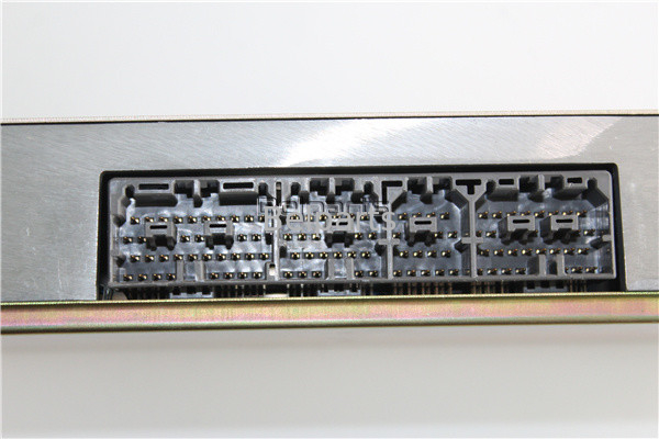 Πίνακας sk200-2 sk100-2 sk200-5 SK200-5.5 υπολογιστών ελεγκτών εκσκαφέων αντιολισθητικών αλυσίδων