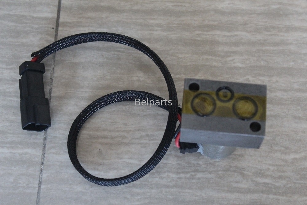 Ανταλλακτικά 702-21-57400 εκσκαφέων pc200-7 pc350lc-8 pc88mr-8 pc78us-8 βαλβίδα σωληνοειδών D65EX-16 d155ax-6